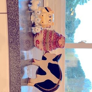 Pig bank, pig measuring cups, pig Figurines, pig wall plaque